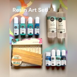 Color Pour Resin Art Set with Dyes Alphabet & Numbers Moldings and Tools NWT 🏷️